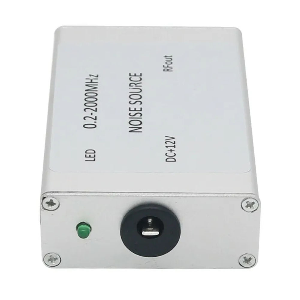 Signal Generator Spectrum Analyzer - Генератор шумового сигнала 0,2–2000 МГц, простой